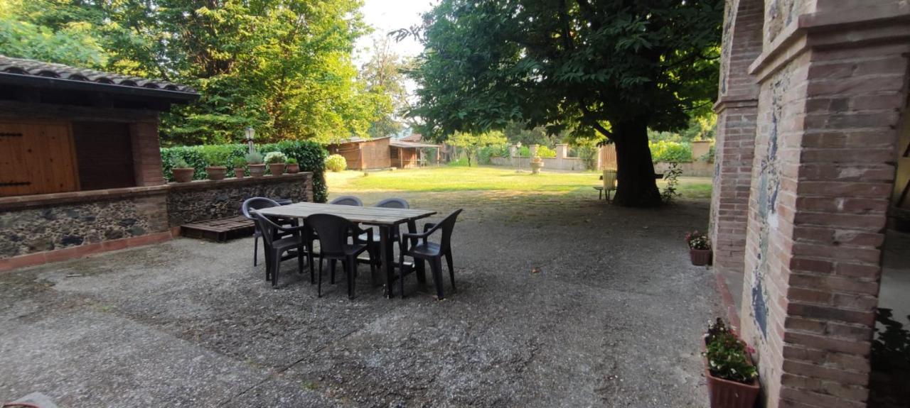 Apartaments Les Voltes Les Preses Extérieur photo
